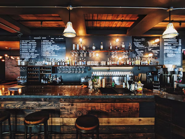 Quầy bar